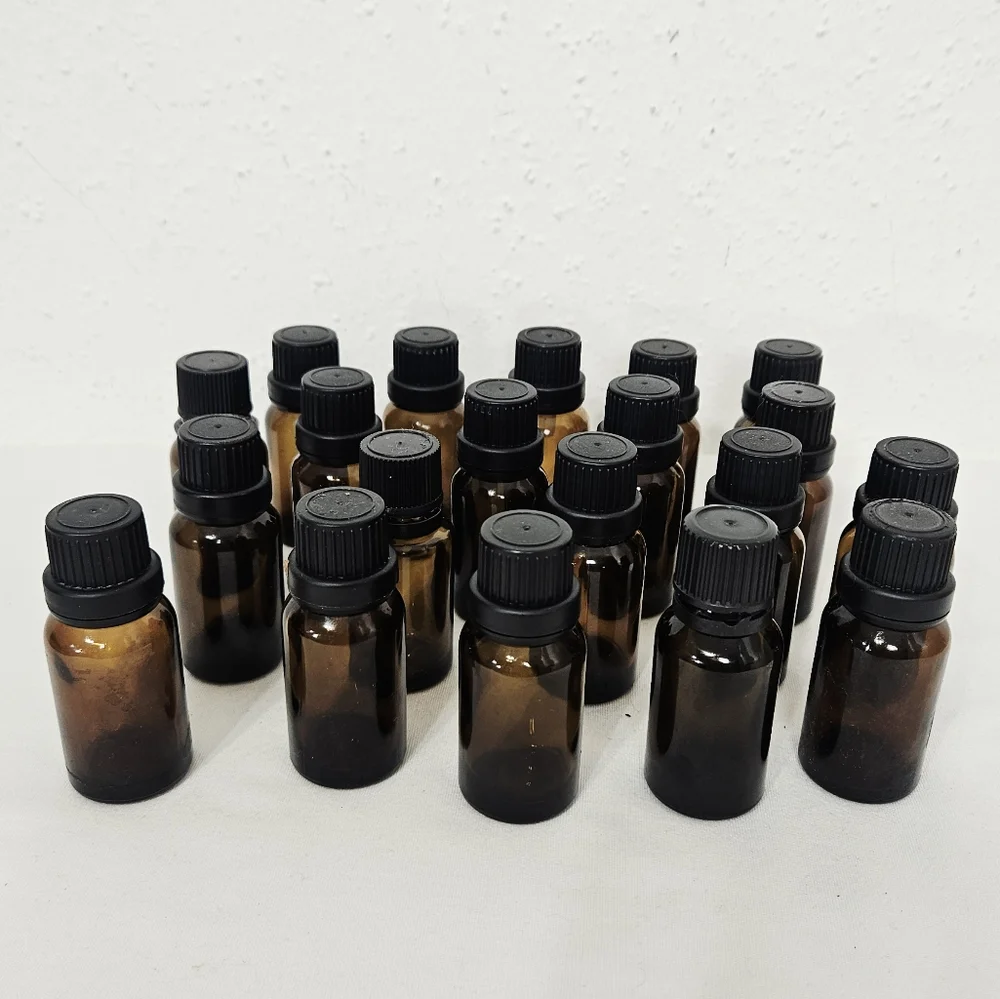 Amber Glass Apothecary Bottles 15 mL Set of 20 Essential Oil Sample Bottles